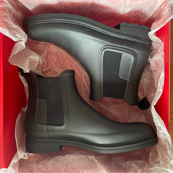 HUNTER Mens US size 8 Chelsea rain boots - Picture 4 of 9